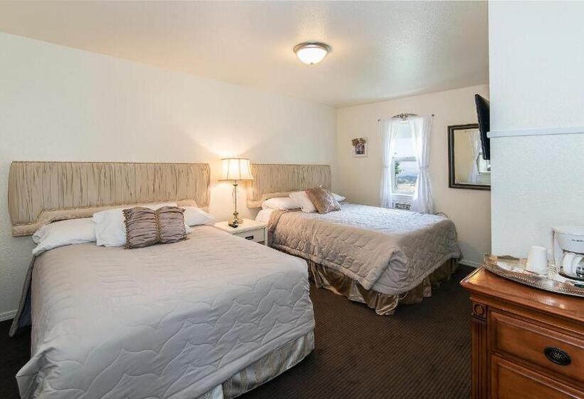 Номер Стандартный Кровать Куин, Virginia City Inn