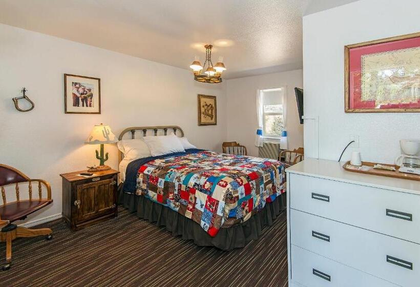 Номер Стандартный Кровать Куин, Virginia City Inn