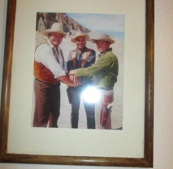 Номер Стандартный Кровать Куин, Virginia City Inn