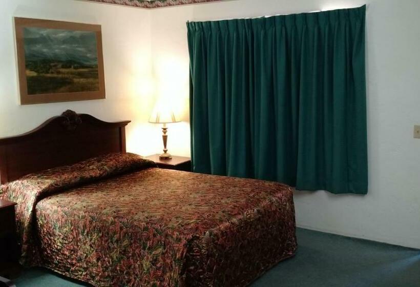 Номер Стандарт 2 Двуспальные Кровати, El Rancho Motel