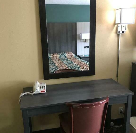 Стандартный Номер Кровать Кинг, Red Carpet Inn Orchard Park