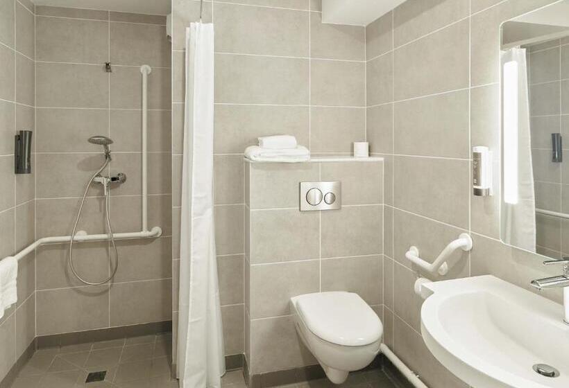 Номер Стандарт Адаптированный для Инвалидов, B&B Hotel Marne La Vallée Val D' Europe