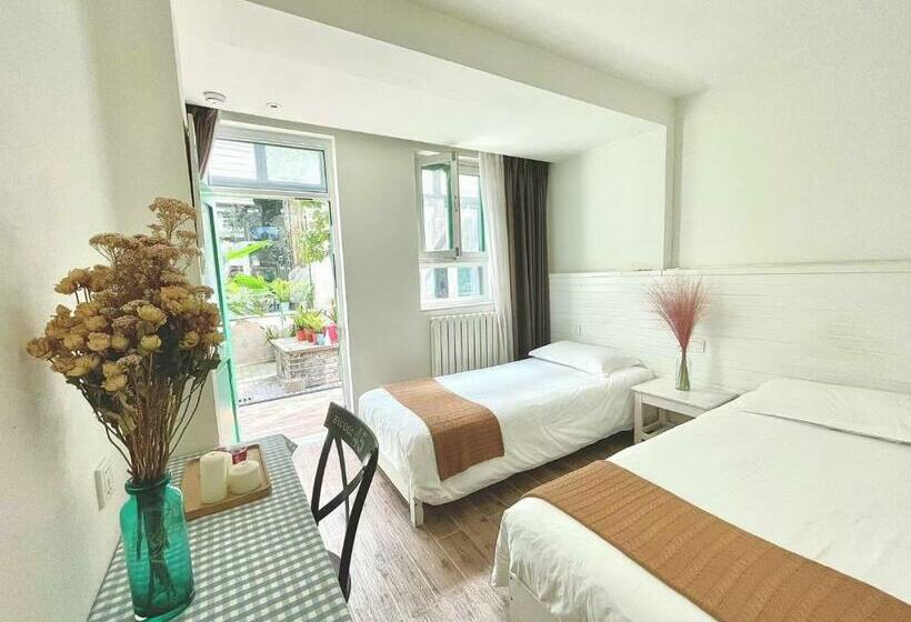 اتاق استاندارد, Peking Station Youth Hostel