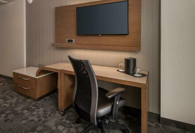 Номер Стандарт, Courtyard By Marriott Hershey Chocolate Avenue