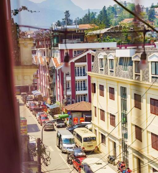 اتاق سوپریور با تخت بزرگ, Sapa Crown
