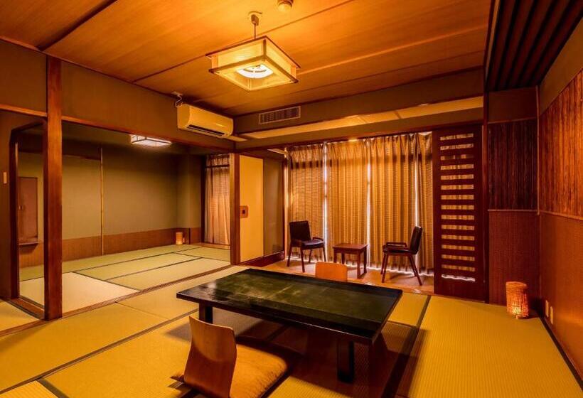 Номер Superior с Видом, Ooedo Onsen Monogatari Premium Shirahama Saichoraku