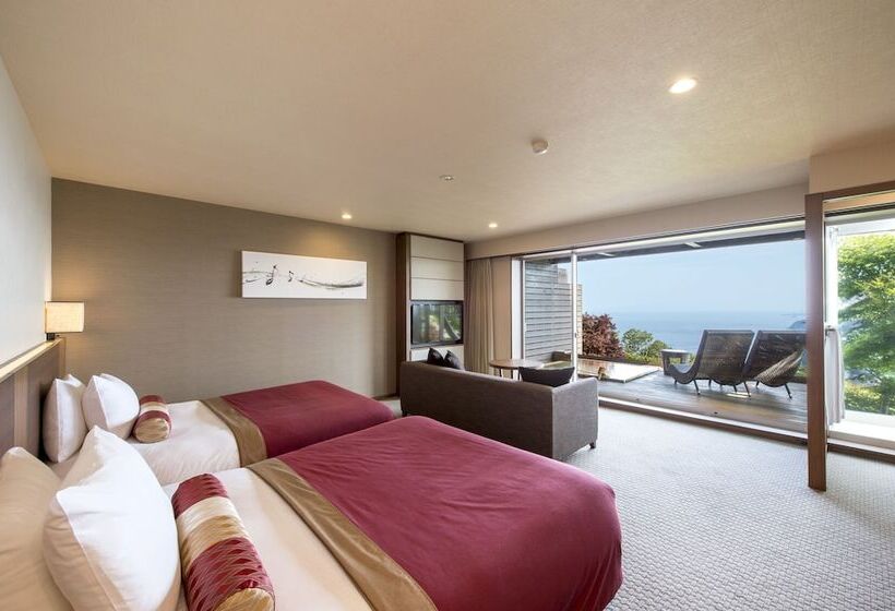 Номер Стандарт, Grand Bach Atami Crescendo