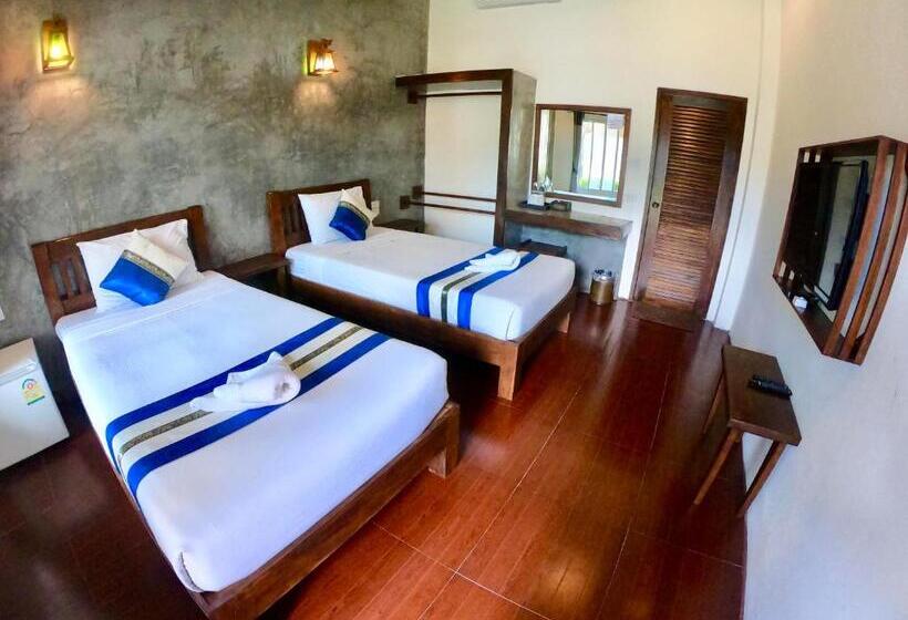 디럭스 룸, Home Inn Pai Garden