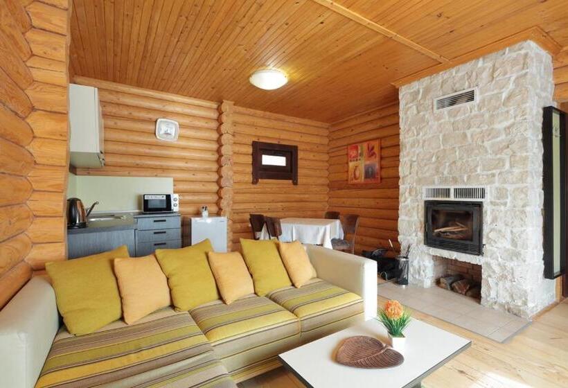 منزل غرفتين نوم, Panorama