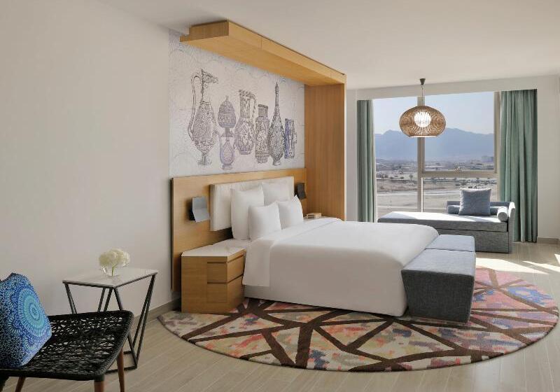 سوئیت جونیور با تخت بزرگ, Mövenpick Hotel & Apartments Ghala Muscat