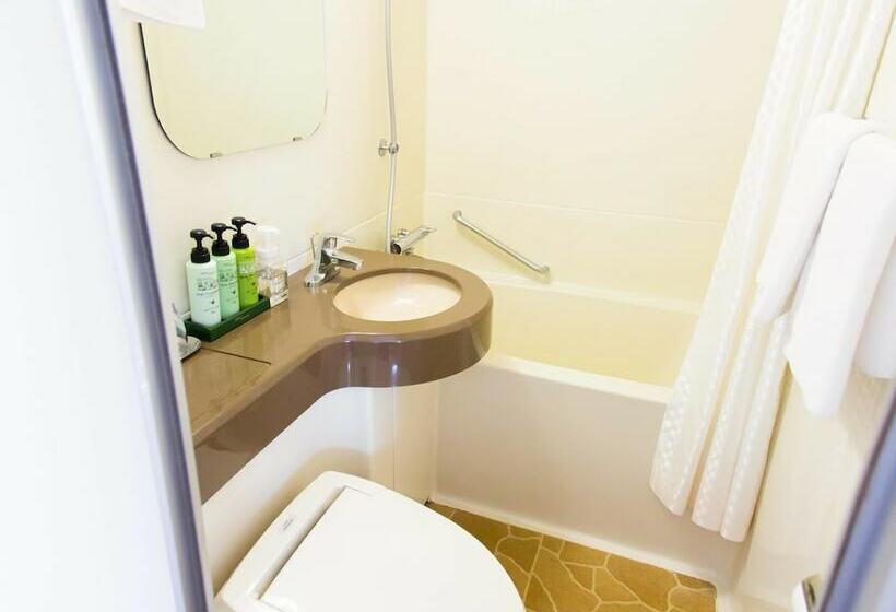 غرفة قياسية رباعية, Areaone Sakaiminato Marina