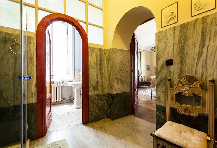 اتاق خانوادگی, B&b Villa Cernigliaro Dimora Storica