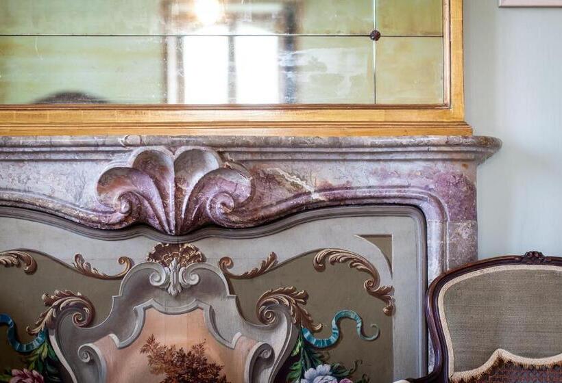 سوئیت با تخت بزرگ, B&b Villa Cernigliaro Dimora Storica