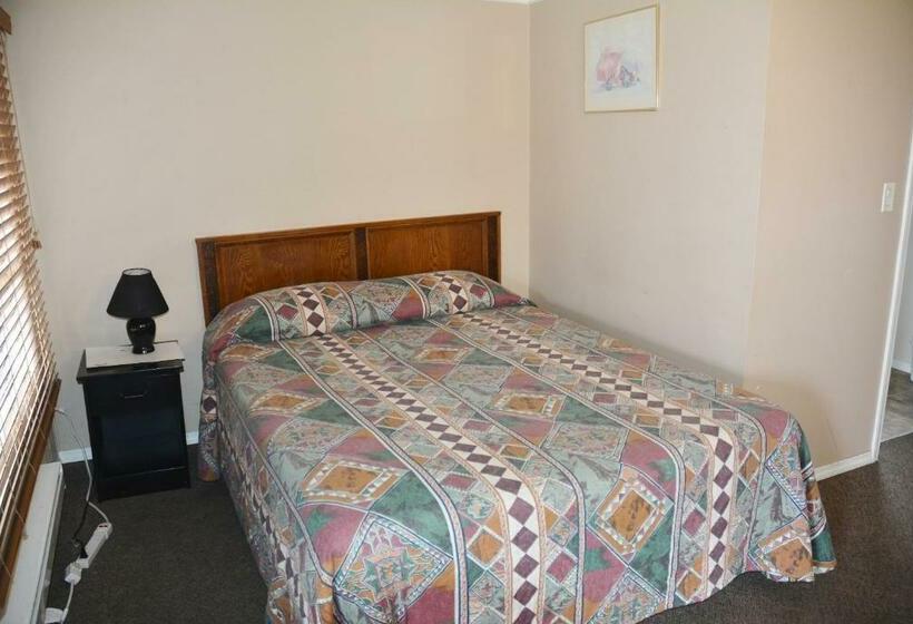 اتاق استاندارد, Bluebird Motel
