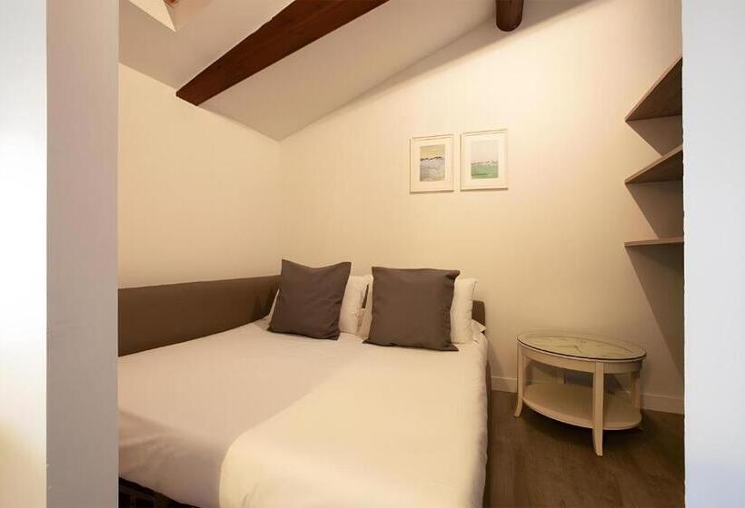 חדר סטנדרט לארבעה, Orso Bruno