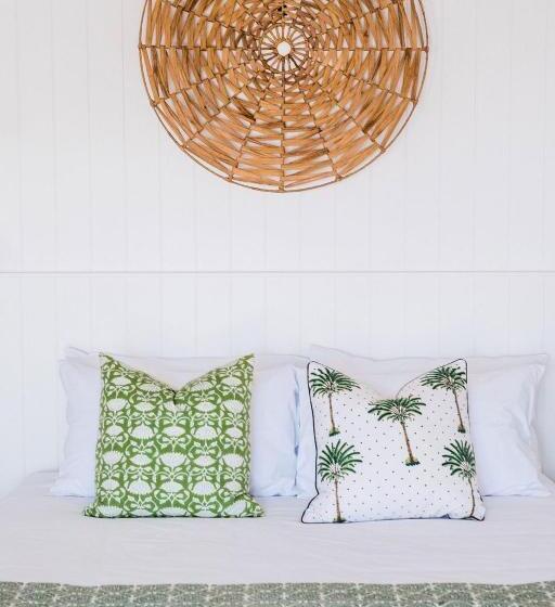 스탠다드 스튜디오, Mollymook Seascape Motel And Apartments