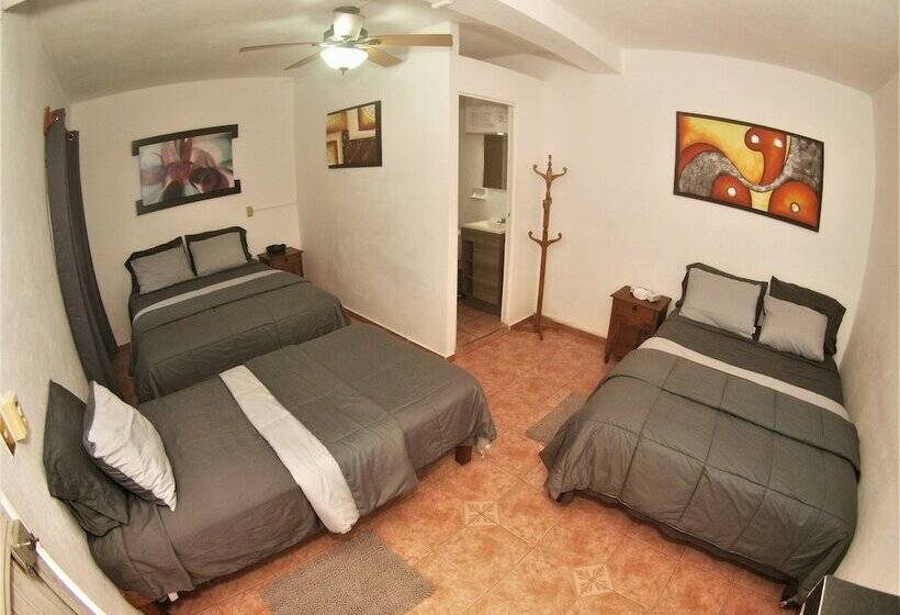 ファミリールーム, Hostal Casa Blanca