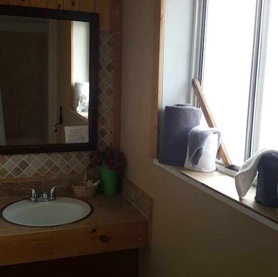 스탠다드 룸 더블 침대 2개, Trail S End Motel Downtown Lewistown