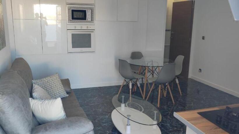 スタンダードルーム, ático 2 Dormitorios Y Apartamento 2 Dormitorios