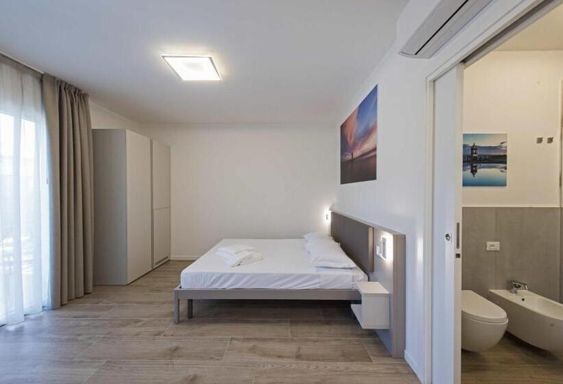 Семейный Номер Deluxe, Stadio Luxury Guesthouse