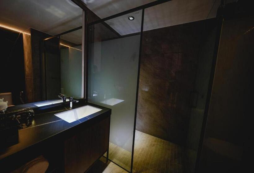 Номер Deluxe Кровать Кинг, Monkeys Canopy Resort