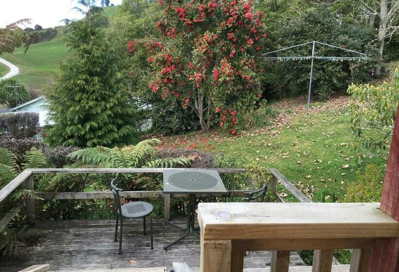 Номер Стандарт, Waitomo Caves Guest Lodge