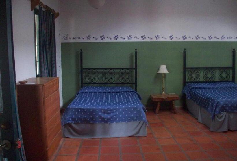 Standardzimmer mit Gartenblick, Casabuena B&b
