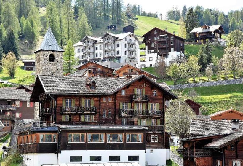 اتاق اکونومی یک تخته, The Alpina Mountain Resort