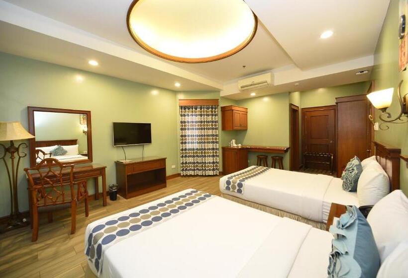 高级套房, Paragon Hotel And Suites