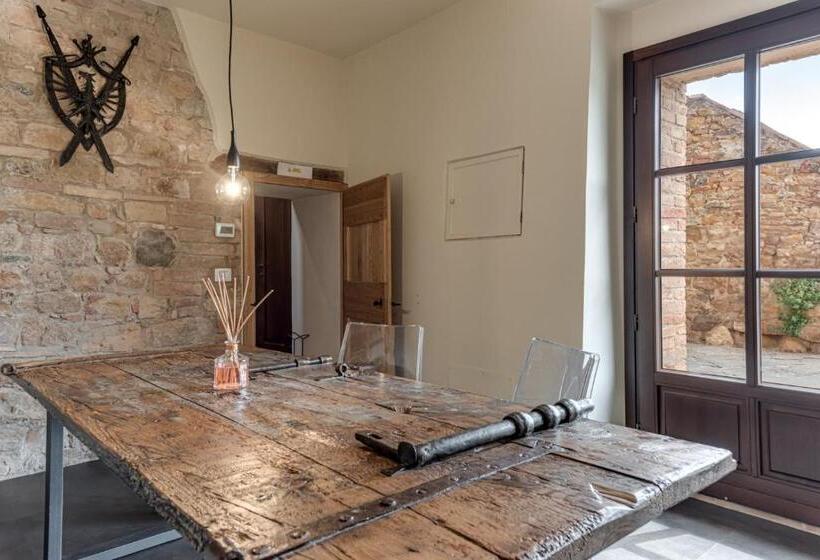 スーペリアールーム, Borgo Medievale San Quirico D Orcia B&b   Capitano Collection   Albergo Diffuso