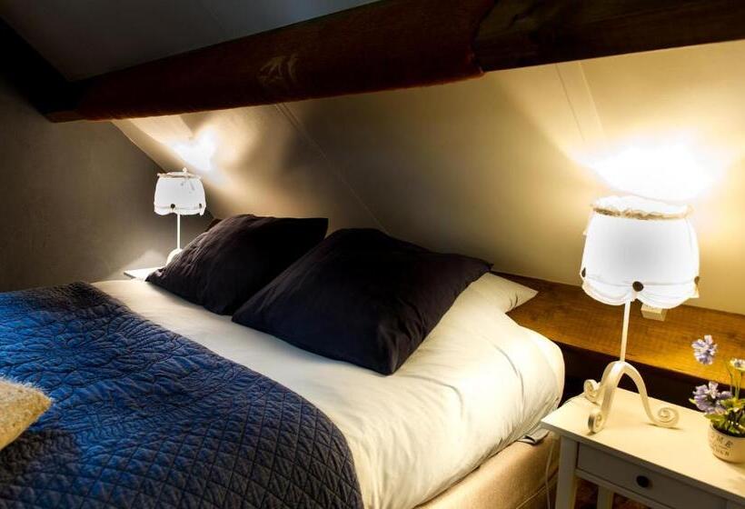 디럭스 룸, Bed And Breakfast Piekoo Belloo