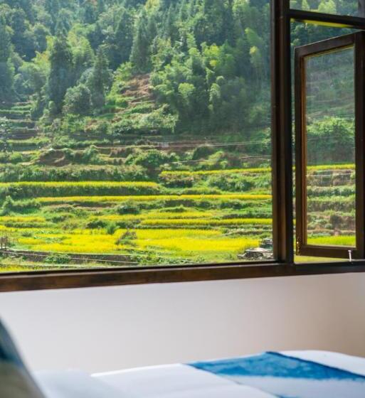اتاق استاندارد با چشم‌انداز کوهستان, 肇兴溪舍山堂 Creekside Inn