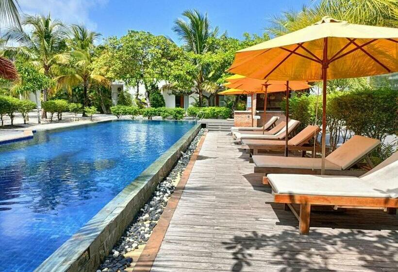 豪华园景房, Long Set Resort