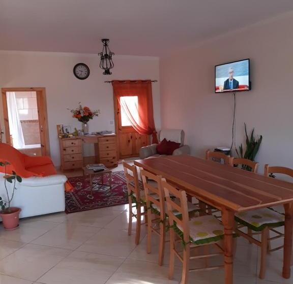 اتاق استاندارد با سرویس بهداشتی مشترک, Tal Marga B&b