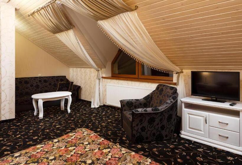 컴포트 주니어 스위트, ведмежа гора Family Resort & Spa