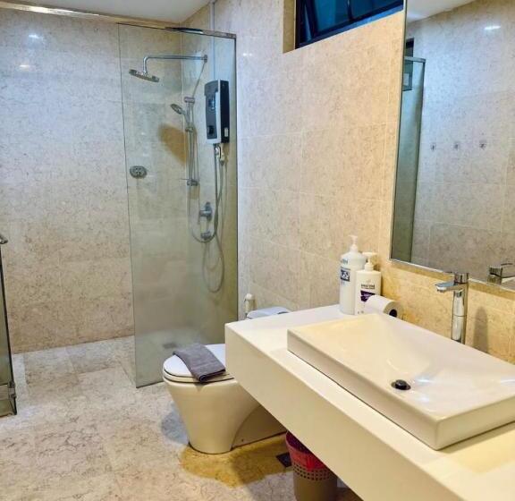 آپارتمان 1 خوابه با چشم‌انداز استخر, Jazz Suites Pool View With Bathtub   1001
