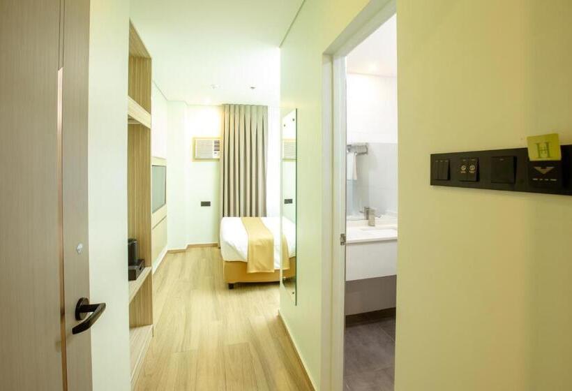 Номер Стандарт, Hamersons Hotel Cdo