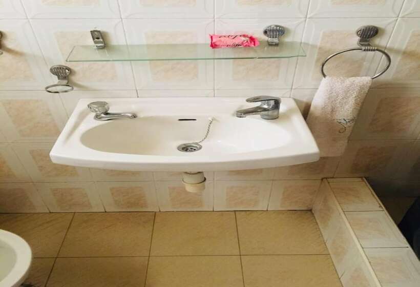 标准间带阳台, Jenos Hotels