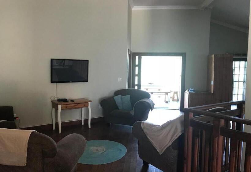 Апартаменты 1 Спальня с Видом, Komati Kruger Villas