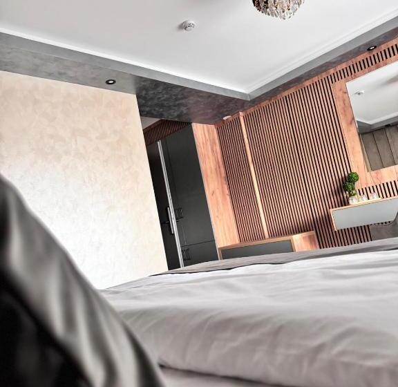 Номер Deluxe, Hanul Domnesc Imperial Hotel & Spa