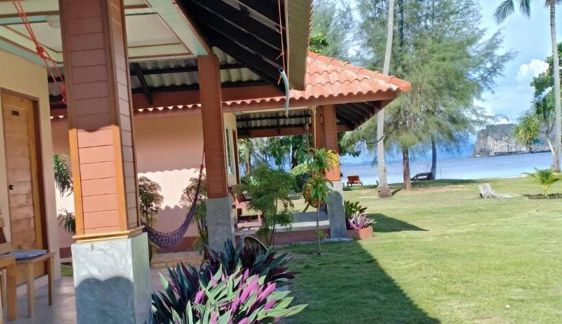 Бунгало Стандарт, Koh Ngai Kaimuk Thong Resort