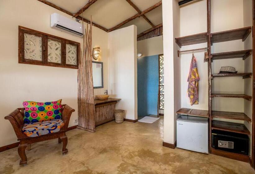 바다 전망 디럭스 3인룸, Marafiki Bungalows
