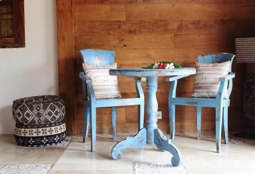 اتاق سوپریور با چشم‌انداز کوهستان, Sun Suko Boutique Resort