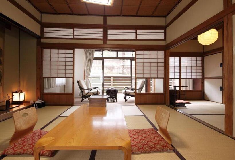 Номер Стандарт, Shimizu Ryokan