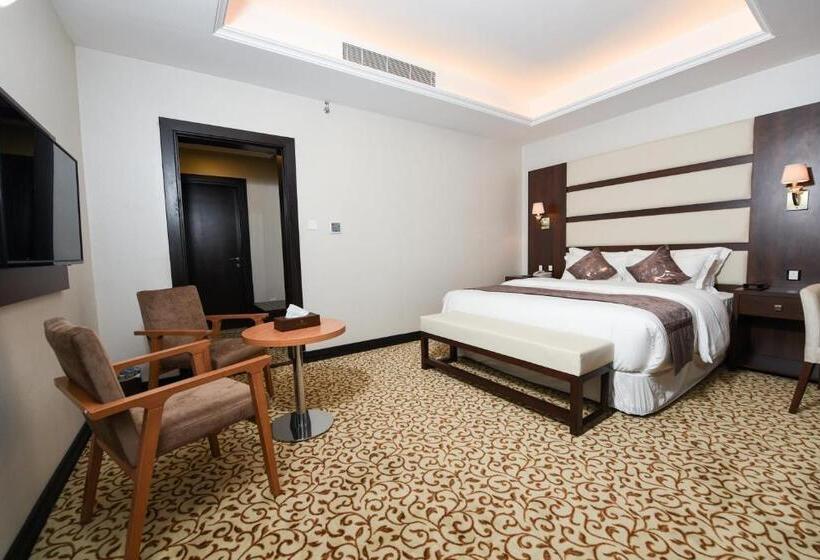 스위트 킹사이즈 침대, Verta Hotel Qouraish