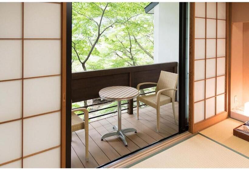 Люкс Повышенной Комфортности, Auberge Suzukane