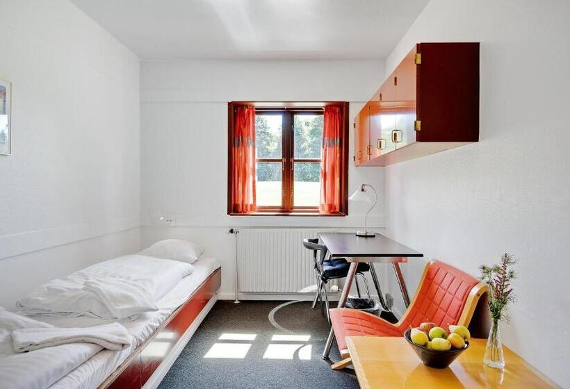 Номер Стандарт, Danhostel Hillerød