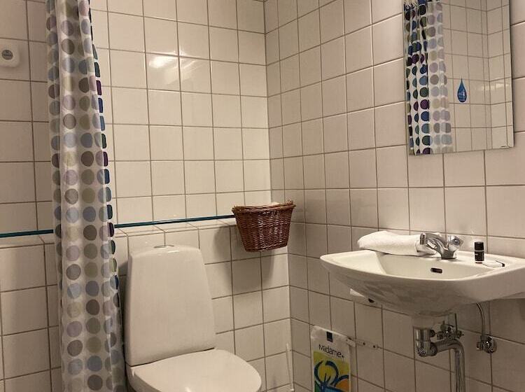 스탠다드 트리플 룸, Danhostel Kalundborg
