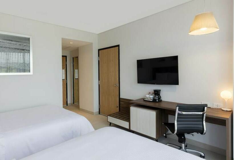 ２ダブルベッドのスタンダードルーム, Hampton Inn By Hilton Cancun Cumbres