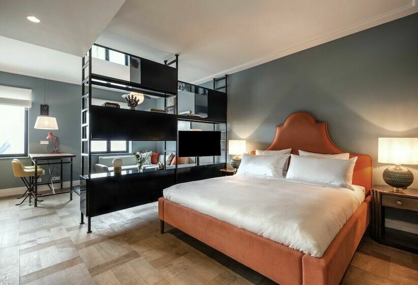 1 Bedroom Executive Apartment, The July   Twenty Eight